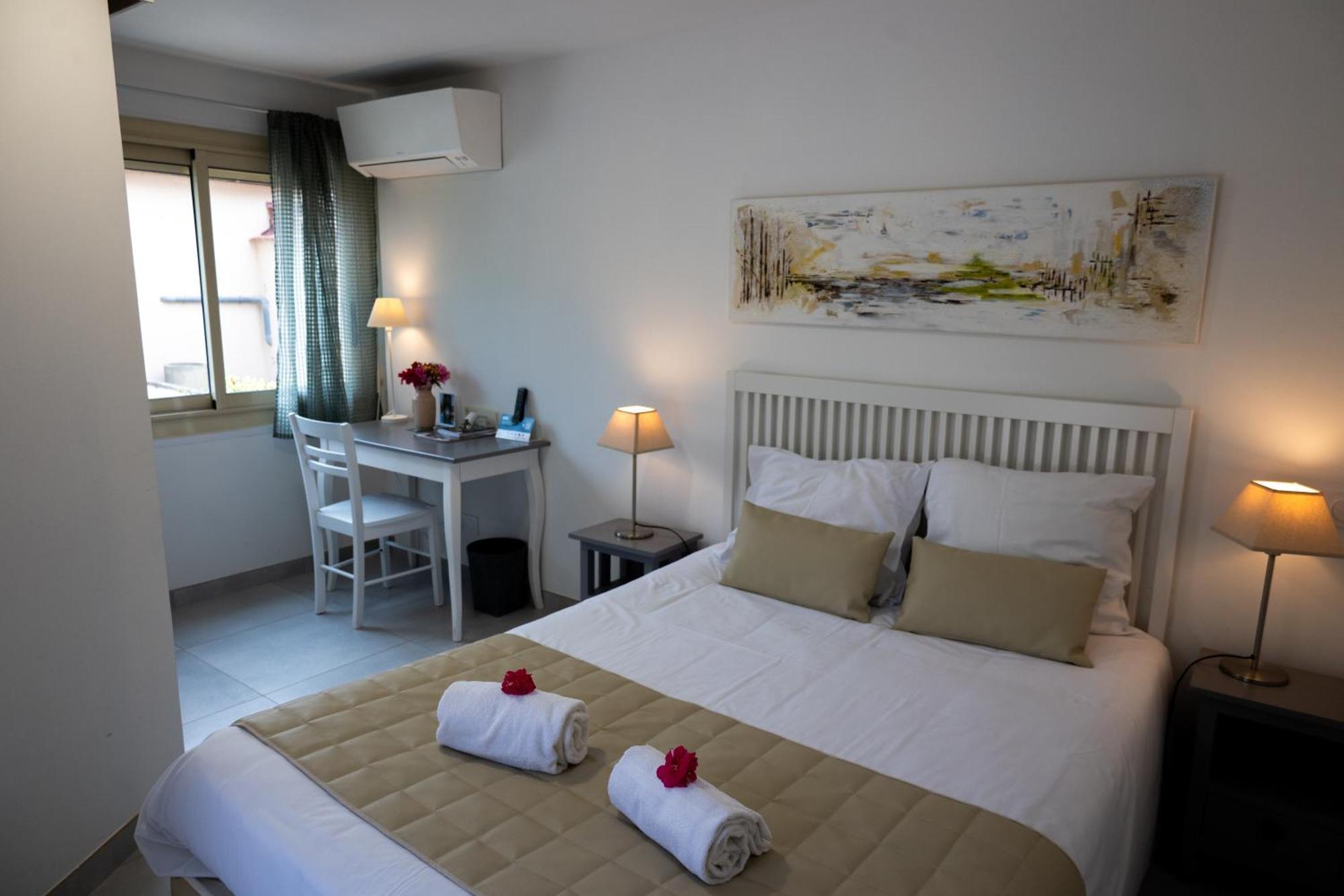 Hotel Logis Des Cretes De Pignols Moissac Exterior foto